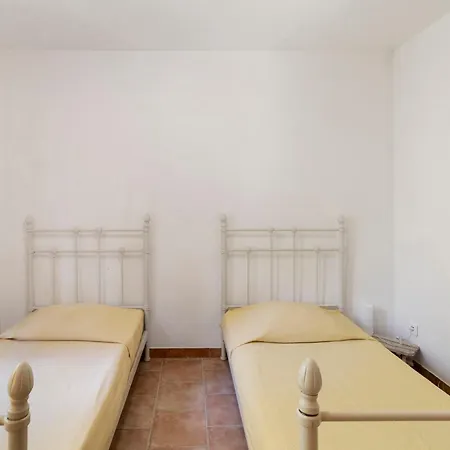 U Casale, L'eternu Casa vacanze Afa